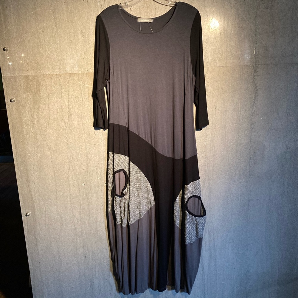 Alembika Dress